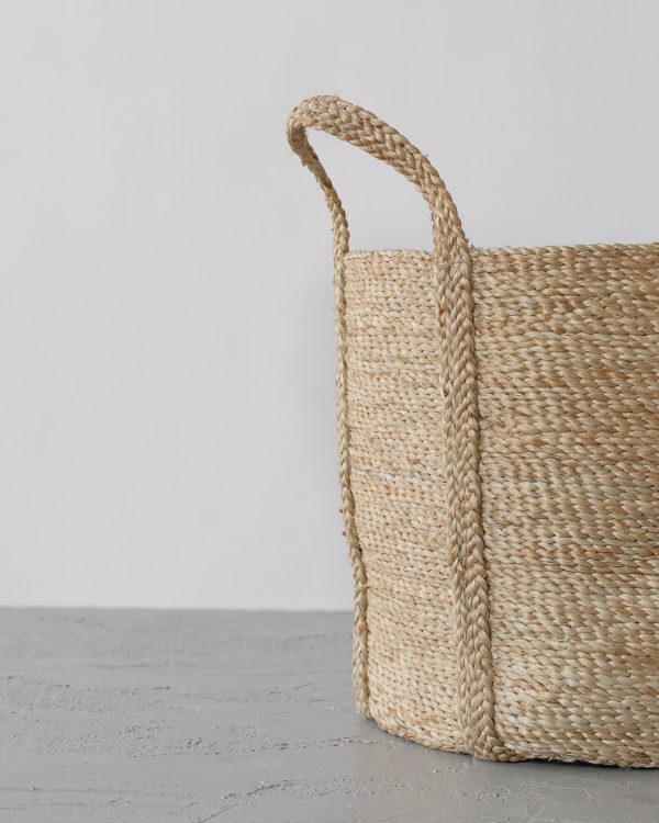 Round Jute Laundry Basket - Image 4